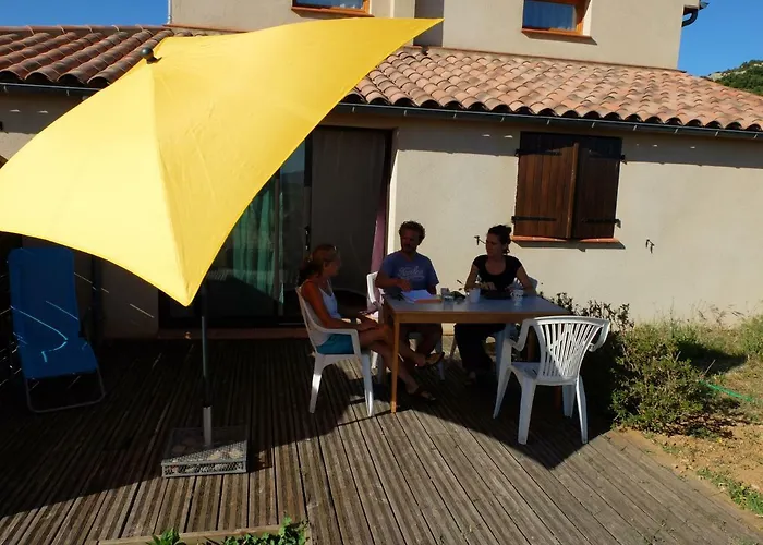 Prázdninový dům Un Petit Nid Dans La Garrigue Saint-Pierre-des-Champs